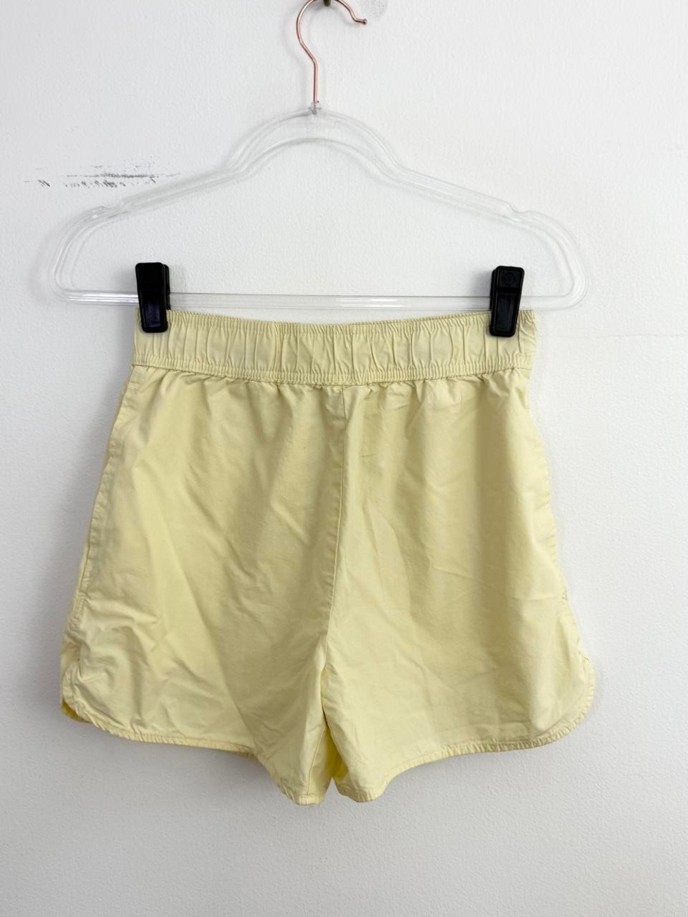 H&M Pale Yellow Athletic Pull-On Shorts